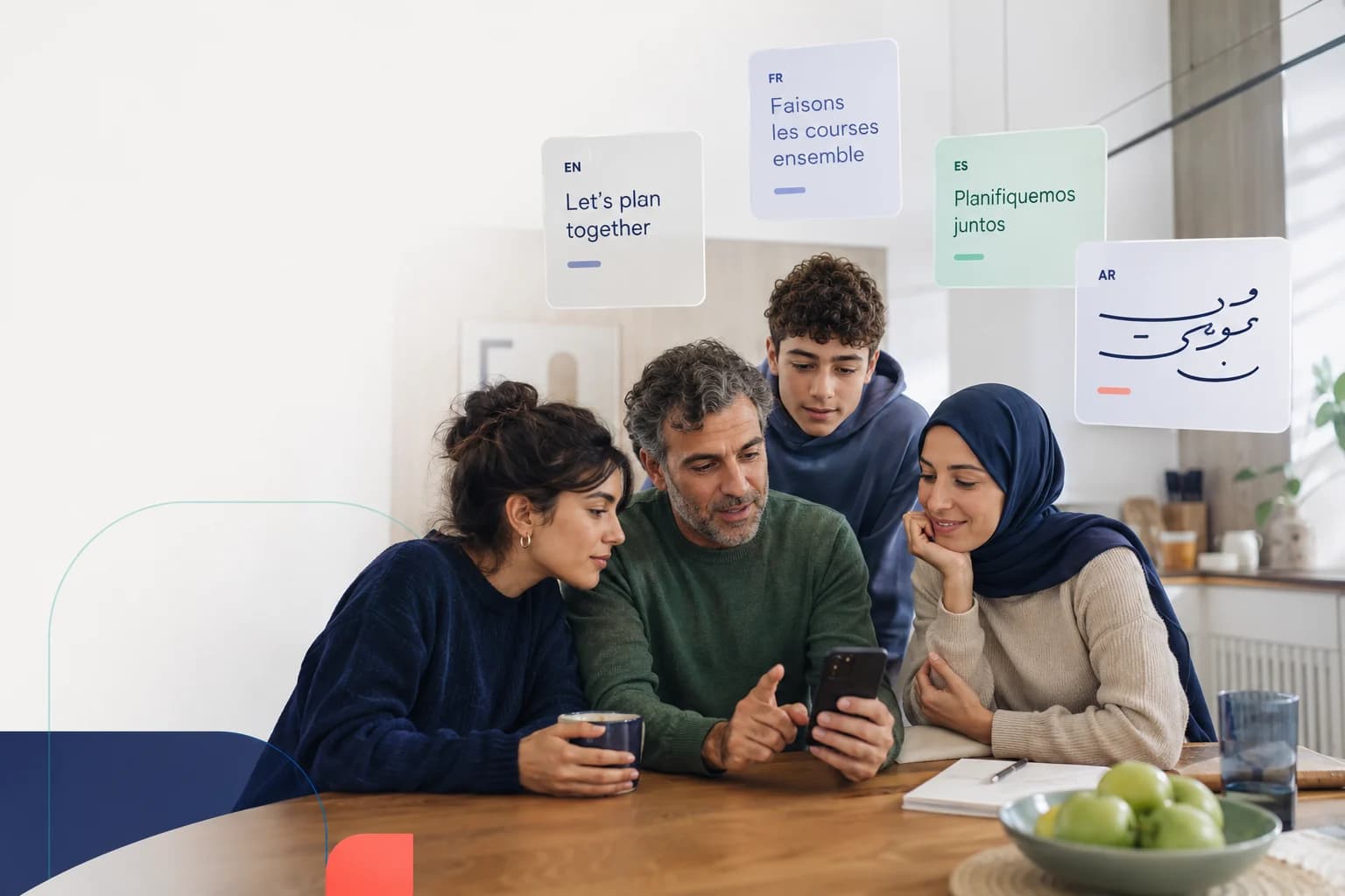 عائلة متعددة اللغات تستخدم SpesApp معًا في المنزل